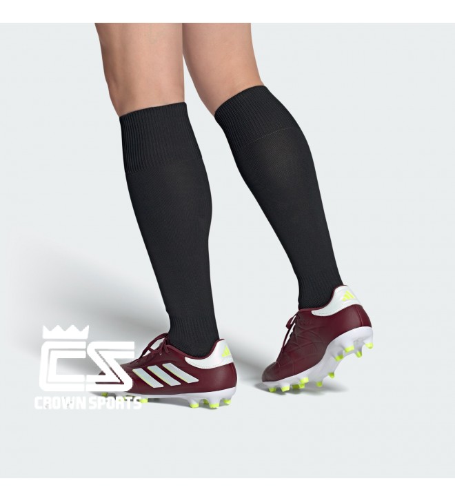 SOCCER BOOTS